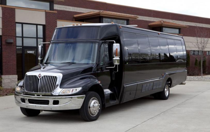 Dallas 35 Passenger Party Bus
